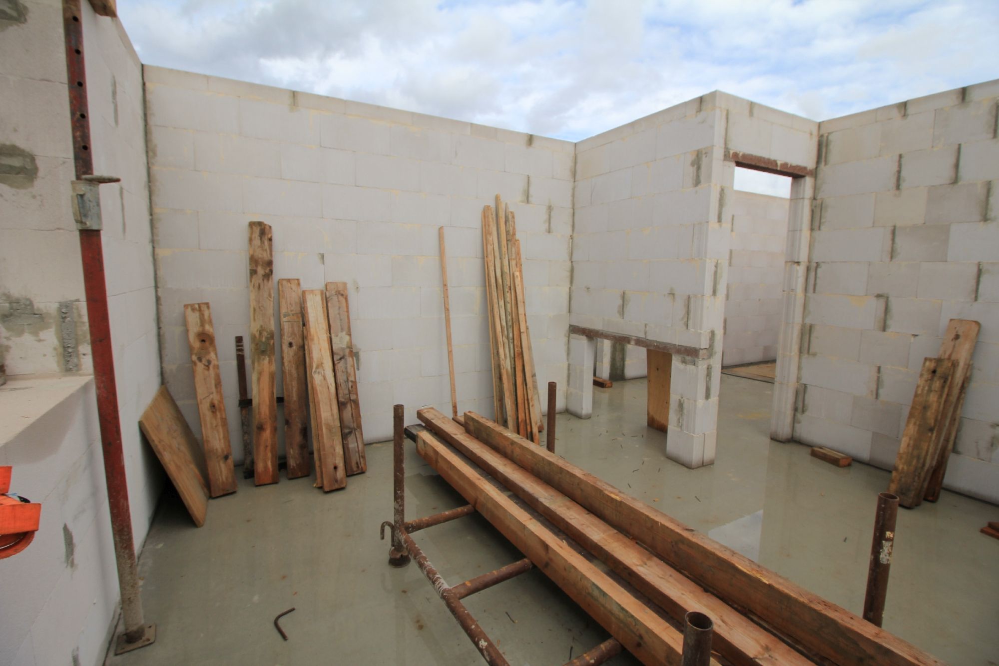 Das Obergeschoss ist fertig.